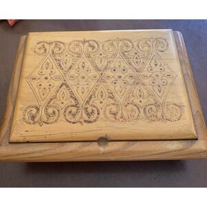Hand Carved Wood Trinket/Jewelry‎ Box Vintage Velour Lining